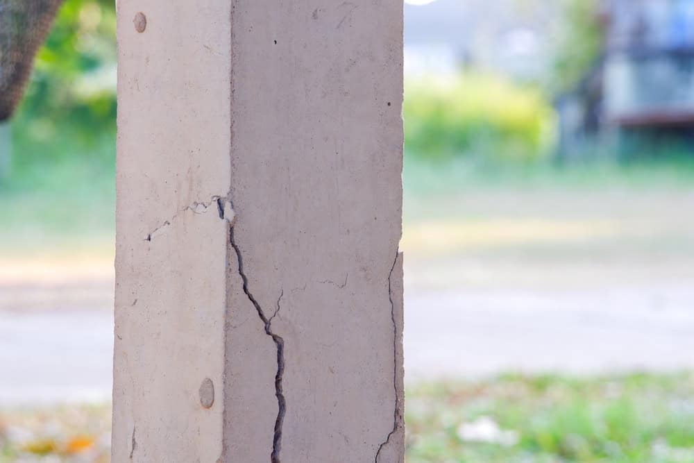 Cracked concrete pillar—silent signs of wear and time.
