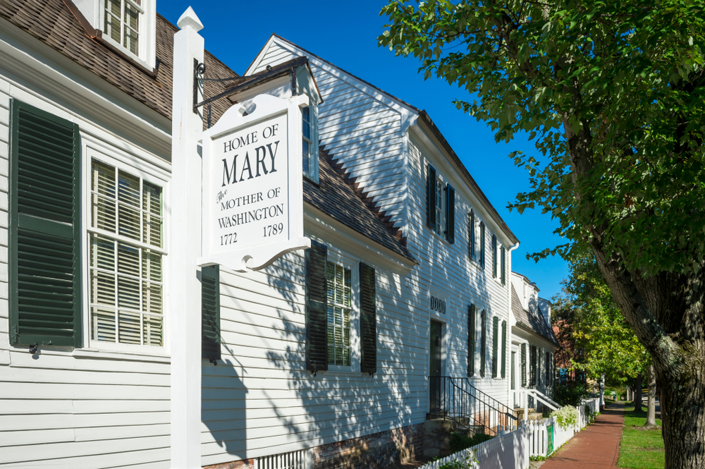 Historic Home of Mary Washington: A glimpse of 18th century American heritage in Fredericksburg, VA, where George Washington's mother resided from 1772 to 1789.